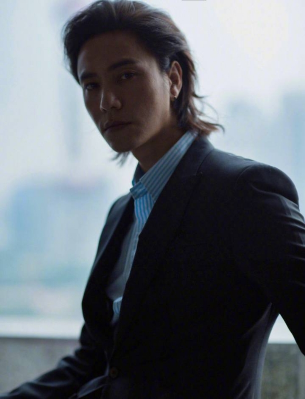 李嘉廷的第三张照片--东山相亲网
