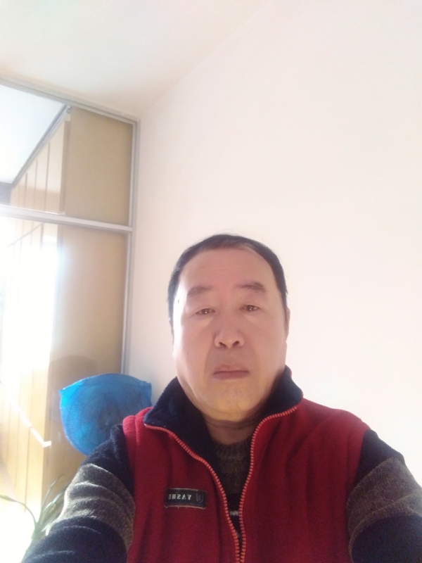 快乐的第一张照片--东山相亲网