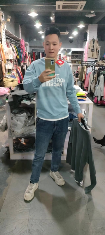 快乐永恒的第一张照片--东山相亲网