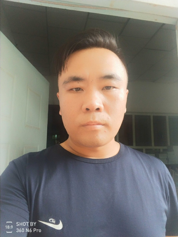 云的第一张照片--东山相亲网