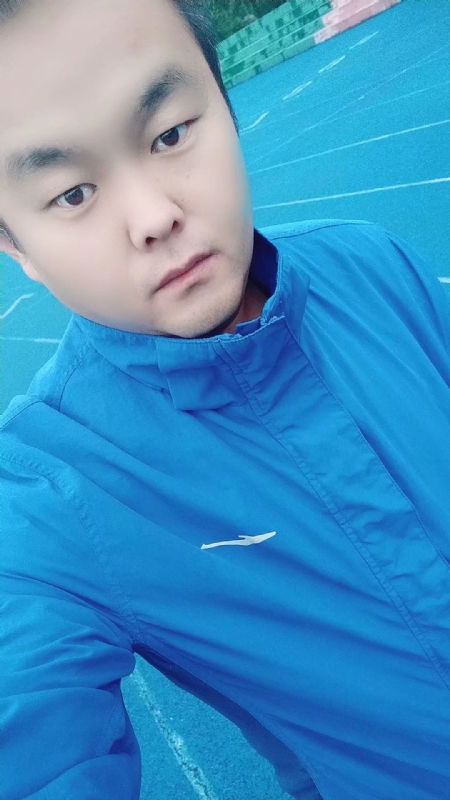 暖阳的第一张照片--东山相亲网