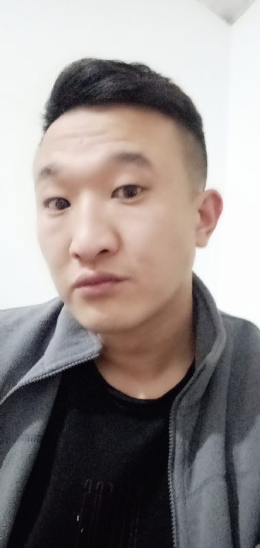 远山的第一张照片--东山相亲网
