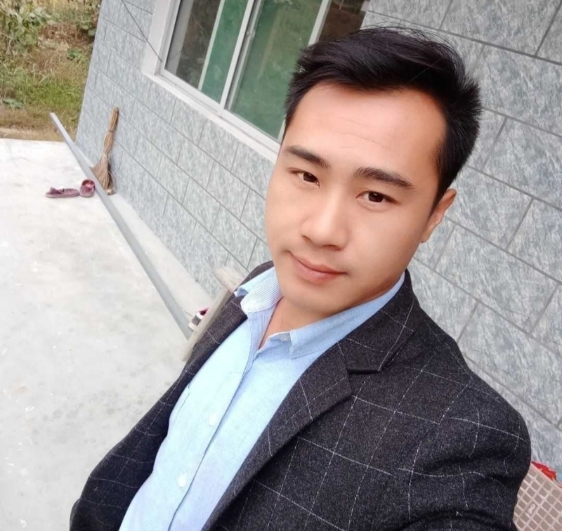 暖阳的第一张照片--东山相亲网