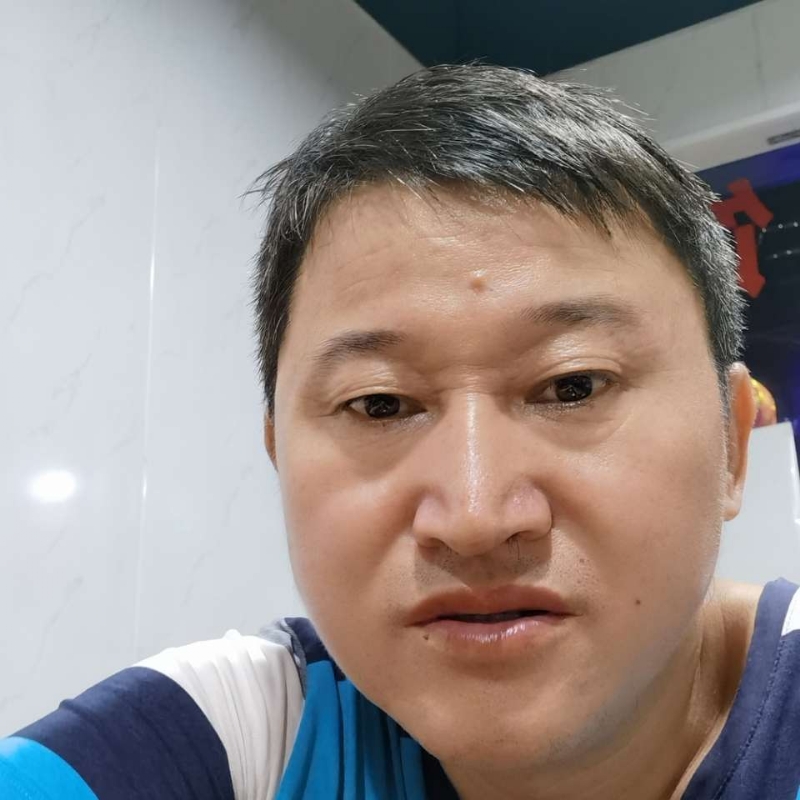 宏宏的第一张照片--东山相亲网