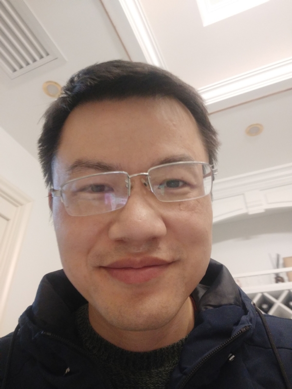 翔翔的第一张照片--东山相亲网