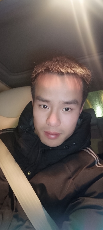 一直走在起跑线上的第一张照片--东山相亲网