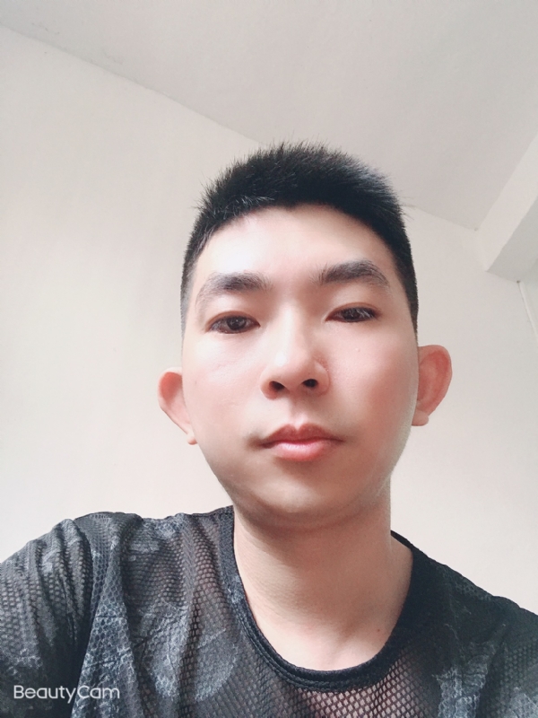 诚恳的第一张照片--东山相亲网