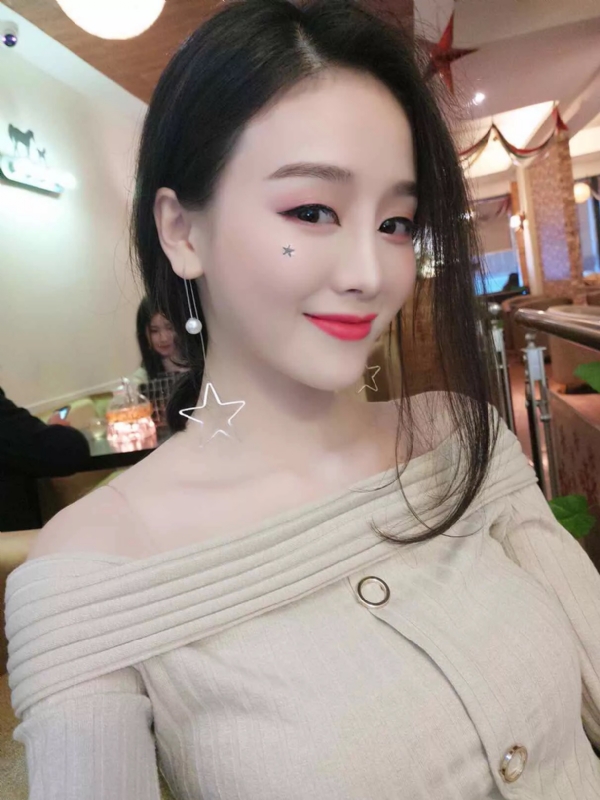 Cici的第四张照片--东山相亲网