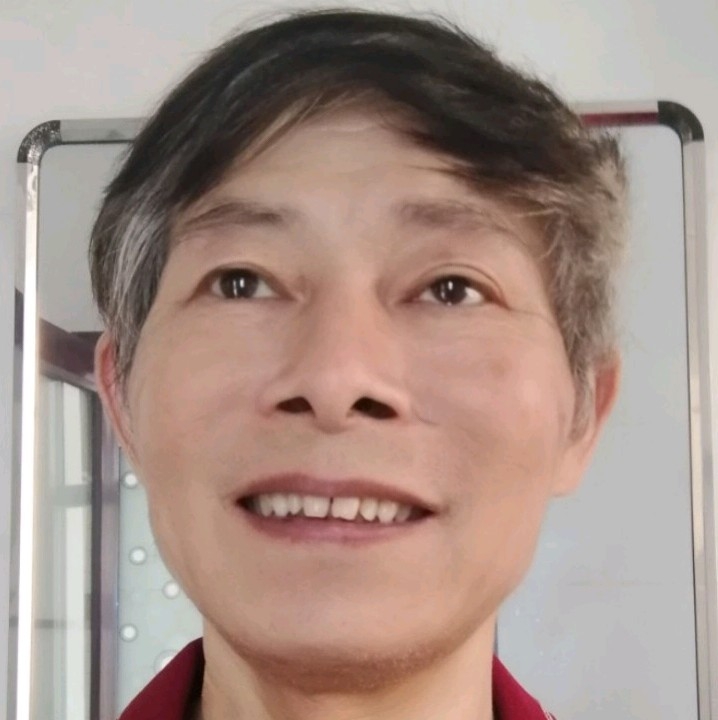 唐衡的第一张照片--东山相亲网