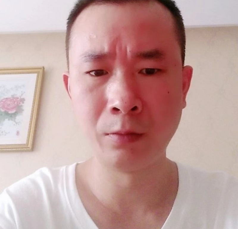 自由飞翔的第一张照片--东山相亲网