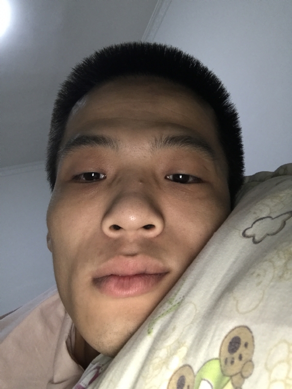 直男的第一张照片--东山相亲网