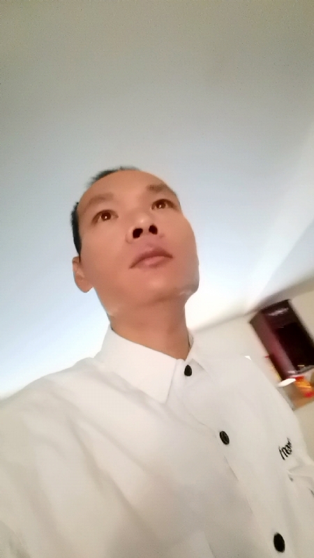 只影向谁去的第五张照片--东山相亲网