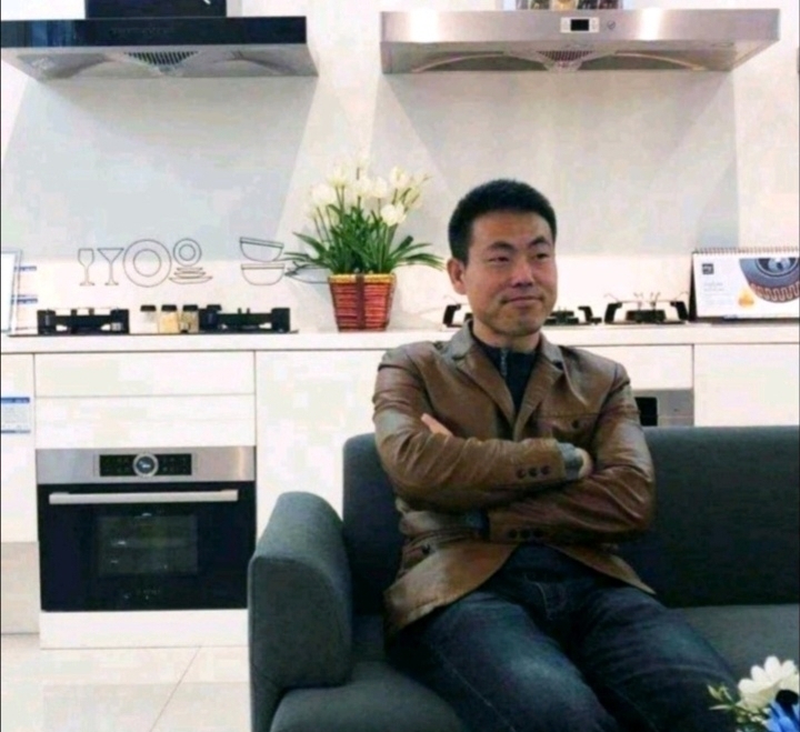 奋斗的执着的第一张照片--东山相亲网