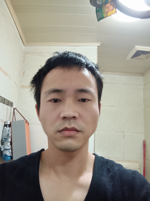 守望天空的第一张照片--东山相亲网