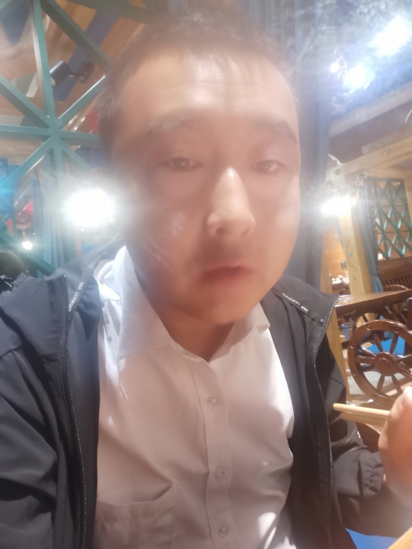 赵辉的第三张照片--东山相亲网