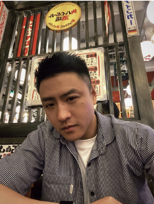 伴你长按的第一张照片--东山相亲网