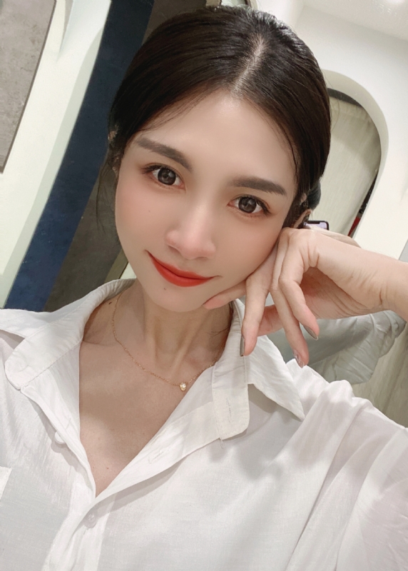 Anna的第一张照片--东山相亲网