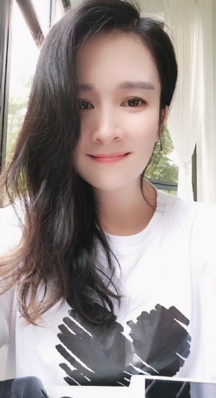 晨曦的第一张照片--东山相亲网