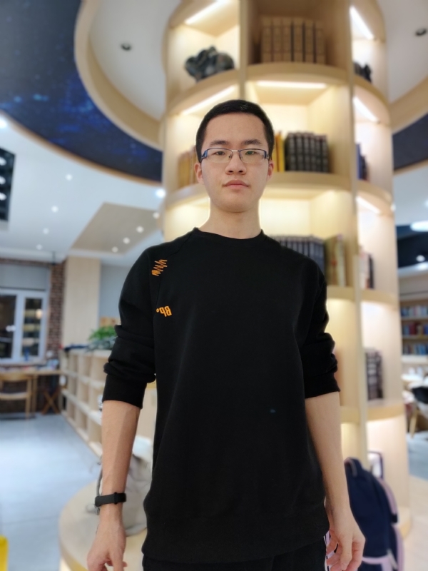 轩墨的第一张照片--东山相亲网