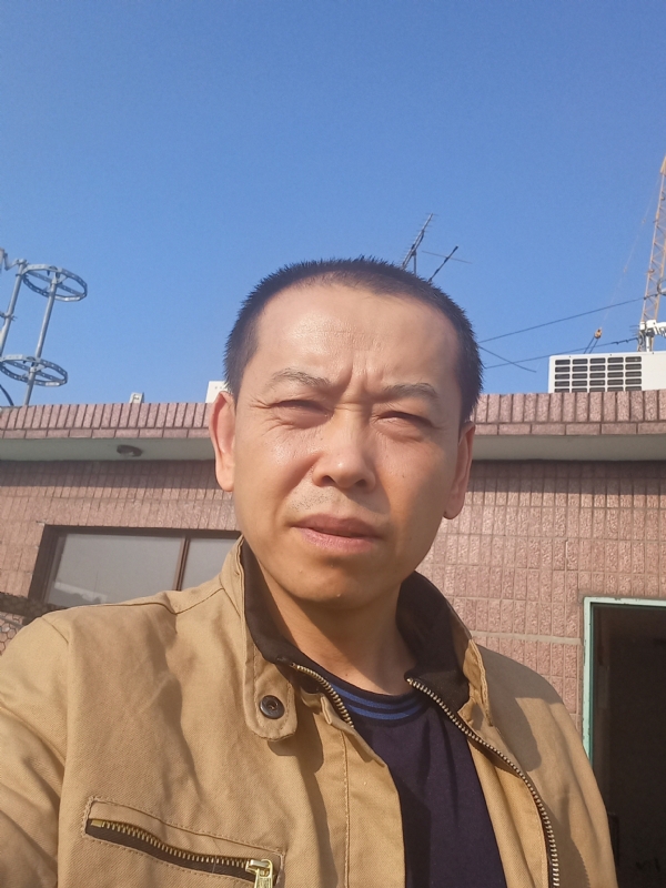 红尘逐浪的第一张照片--东山相亲网