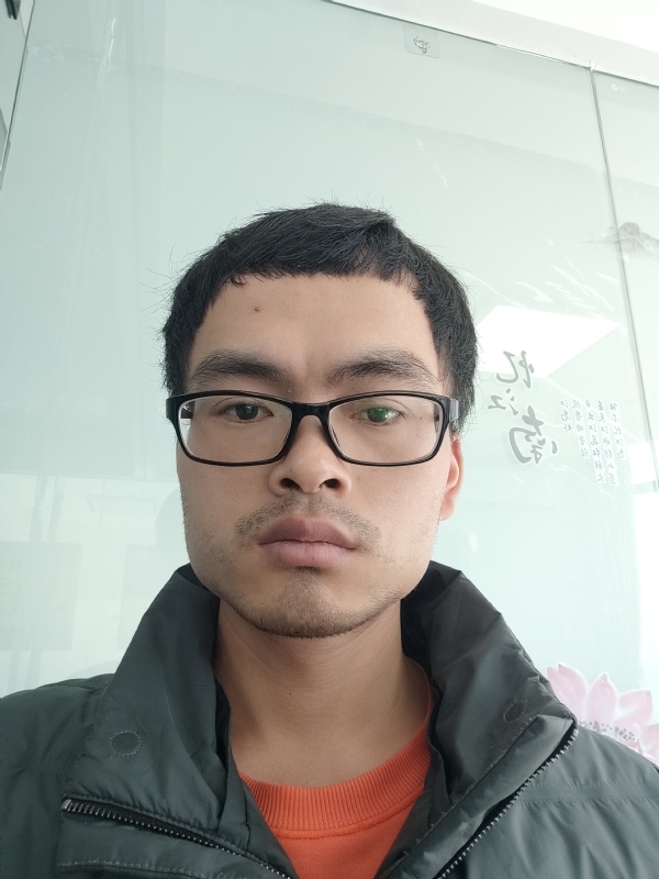林嘉任的第二张照片--东山相亲网