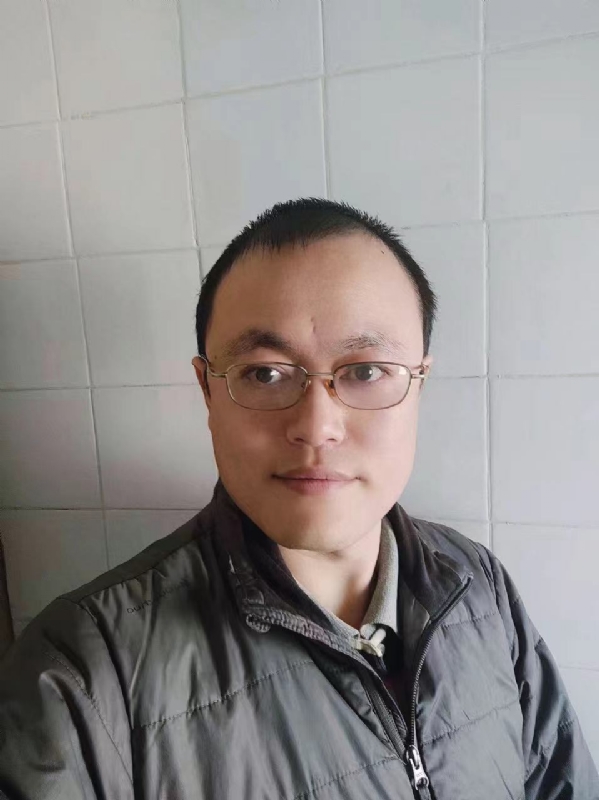 吉祥的第一张照片--东山相亲网