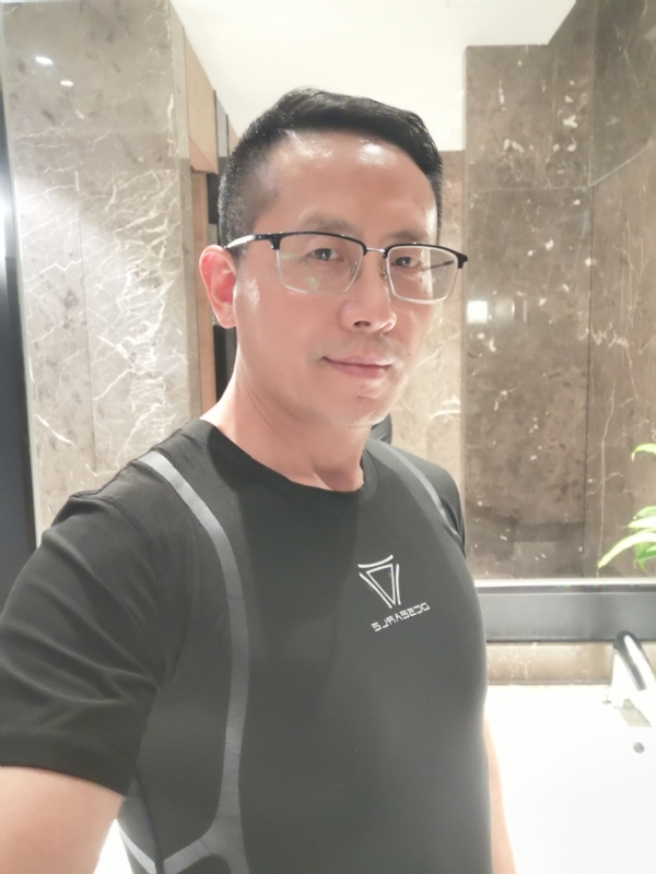 燕青的第一张照片--东山相亲网