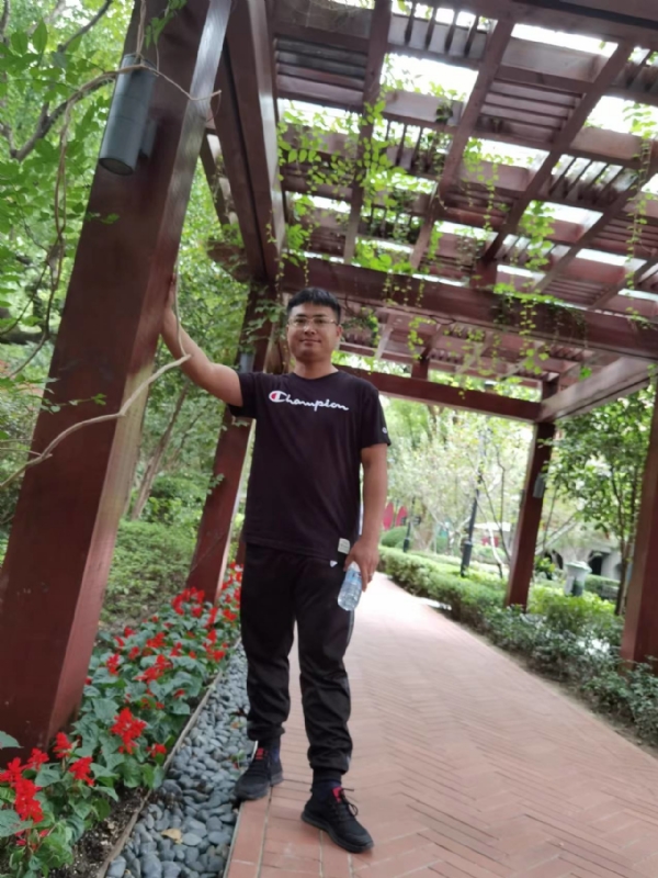 会飞的鱼的第四张照片--东山相亲网