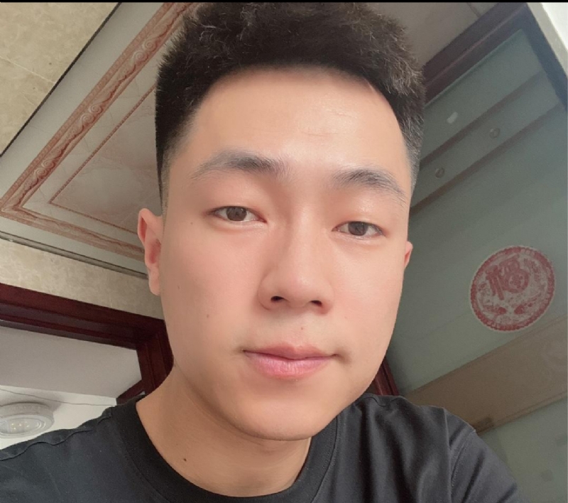 句号的第一张照片--东山相亲网