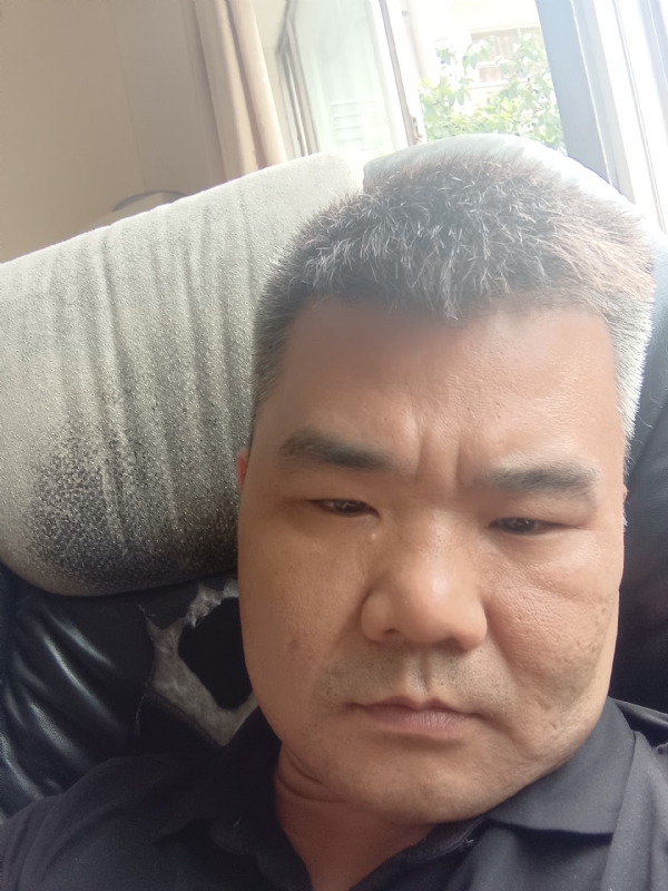 路人的第一张照片--东山相亲网