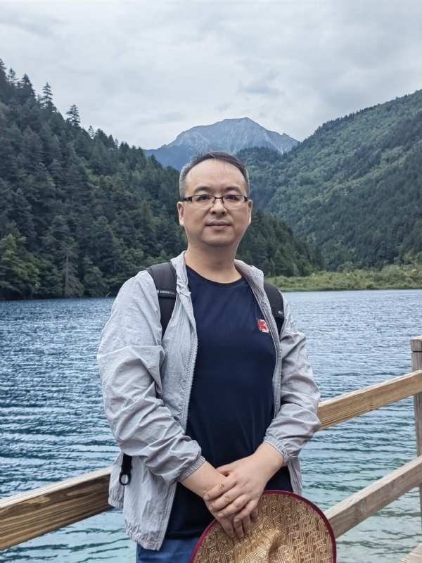 守望者的第二张照片--东山相亲网