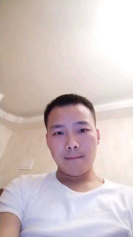 李先生的第一张照片--东山相亲网