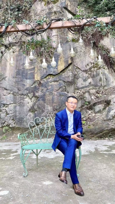 dikson的第一张照片--东山相亲网