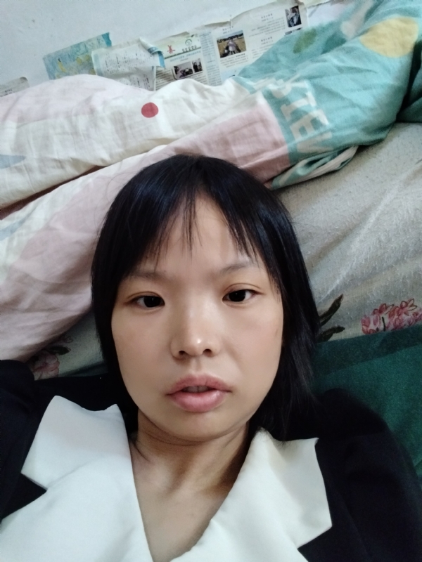 可爱的第三张照片--东山相亲网