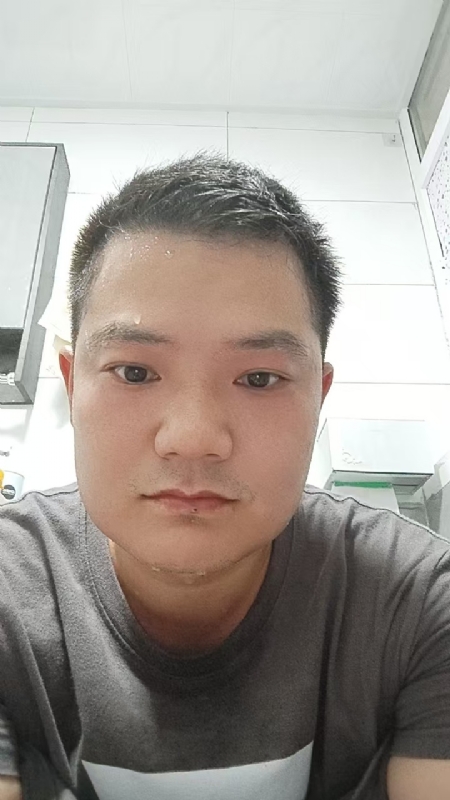 皓月当空的第一张照片--东山相亲网