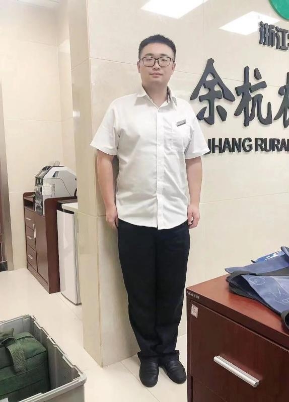 君临天下的第二张照片--东山相亲网