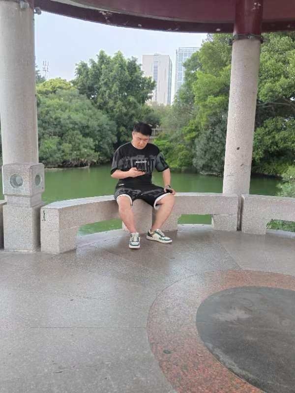 不善挽留的第二张照片--东山相亲网