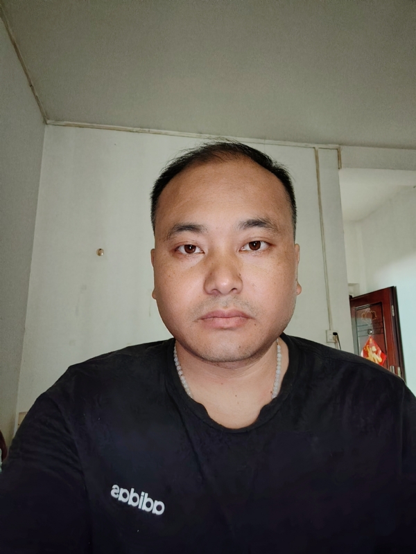 小蒋的第一张照片--东山相亲网