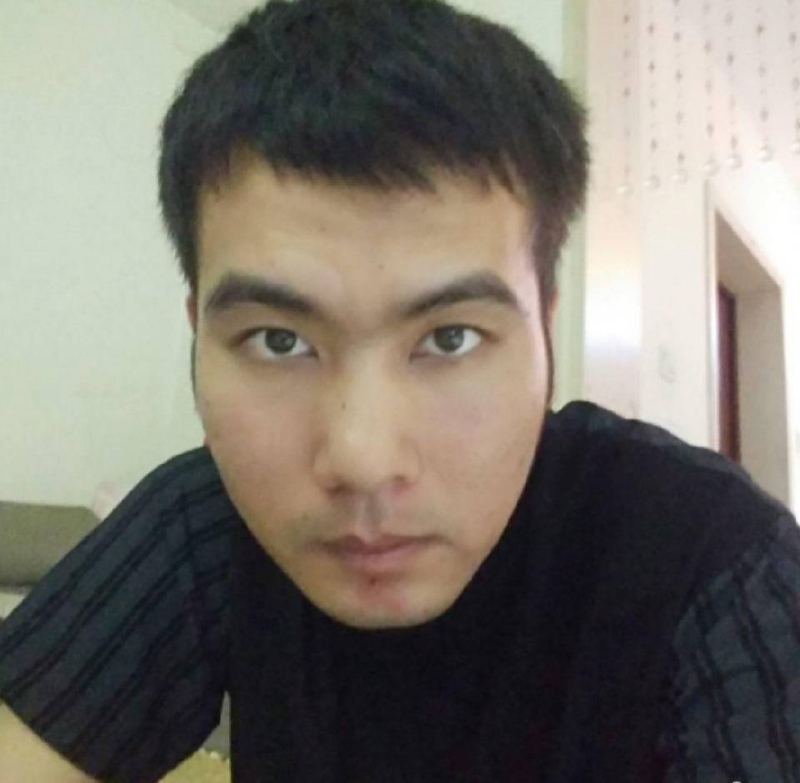 哭泣的小三的第四张照片--东山相亲网