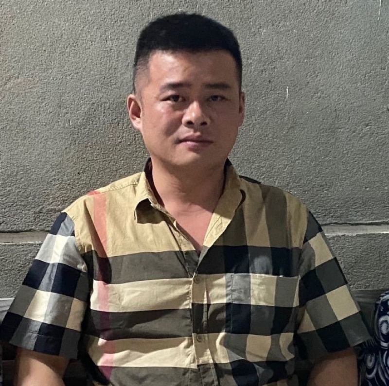 薛其锋的第二张照片--东山相亲网