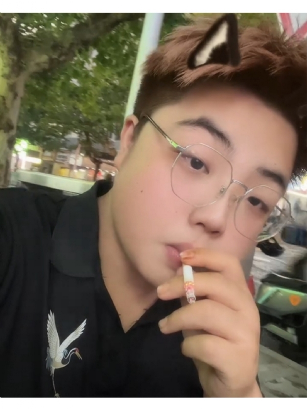 不循环的缘的第一张照片--东山相亲网