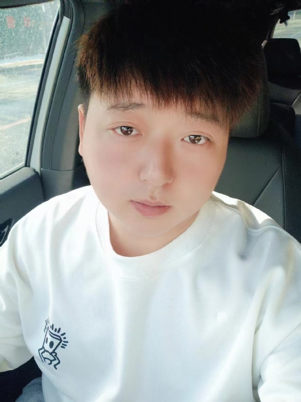 可乐加冰的第一张照片--东山相亲网