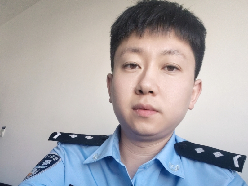 峻仔的第一张照片--东山相亲网