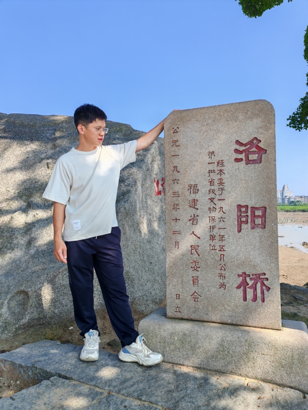 风尘的第三张照片--东山相亲网