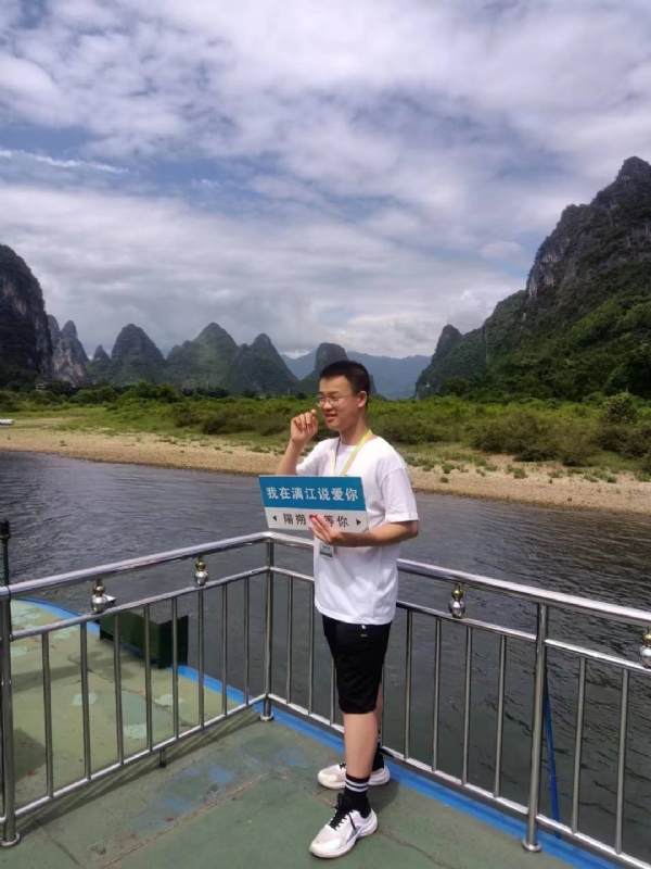 决胜时刻的第三张照片--东山相亲网