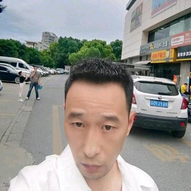 小林的第一张照片--东山相亲网