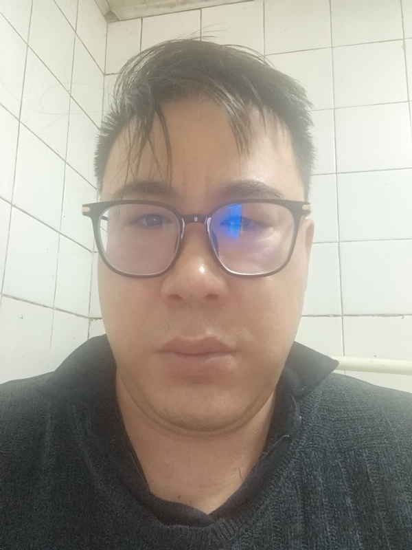 迷失自我的第一张照片--东山相亲网