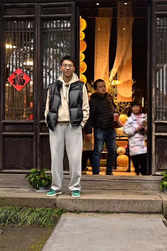 浦江小后生的第一张照片--东山相亲网