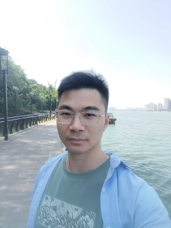 海洲的第二张照片--东山相亲网