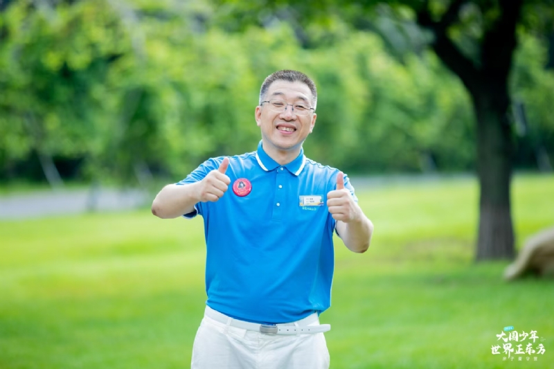 郑晏晖的第三张照片--东山相亲网
